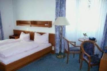 Hotel Garni Wilhelmsruher Damm 베를린 외부 사진